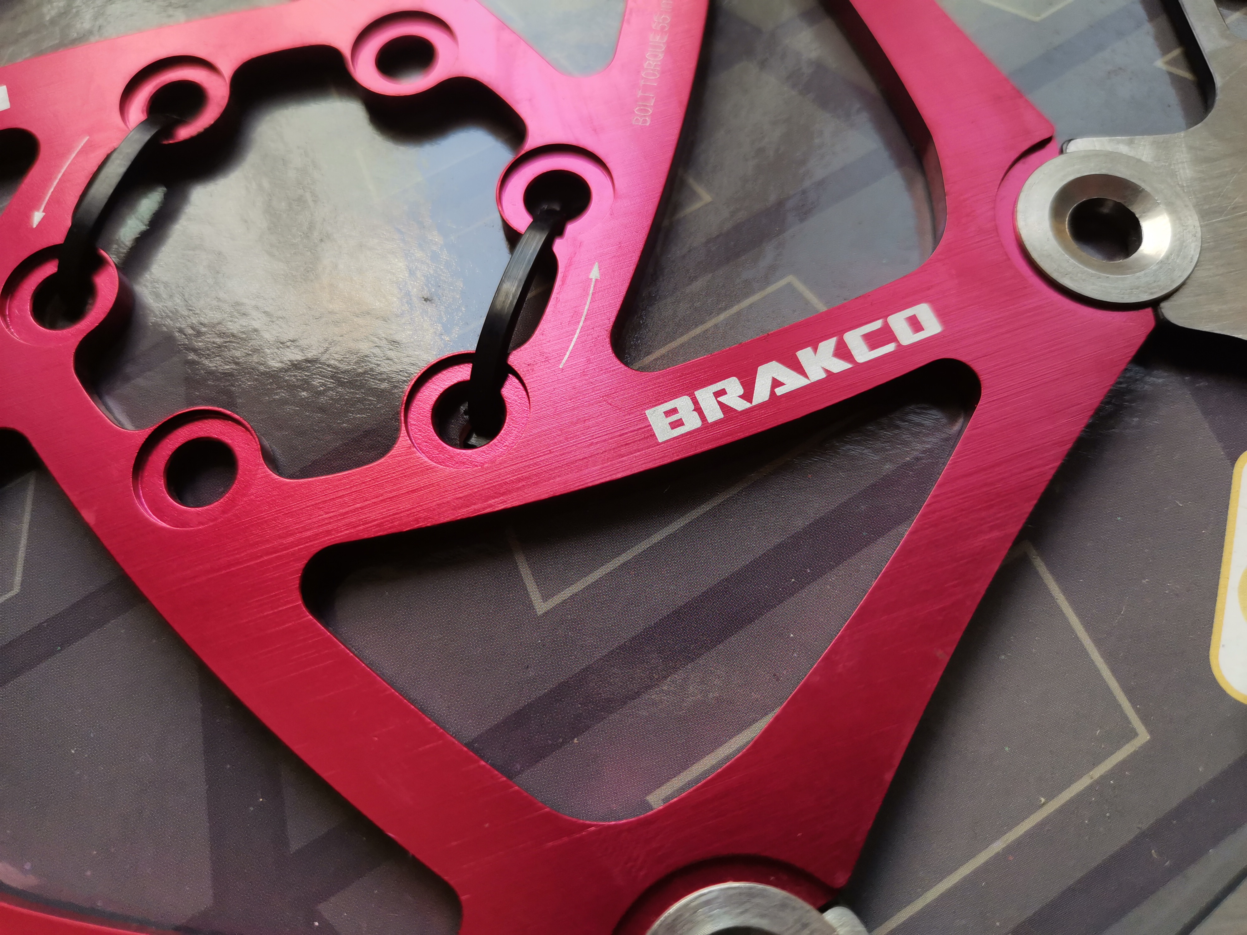 ONE PC FLOATING DISC BRAKE ROT - Mountain Biking Japan review and price